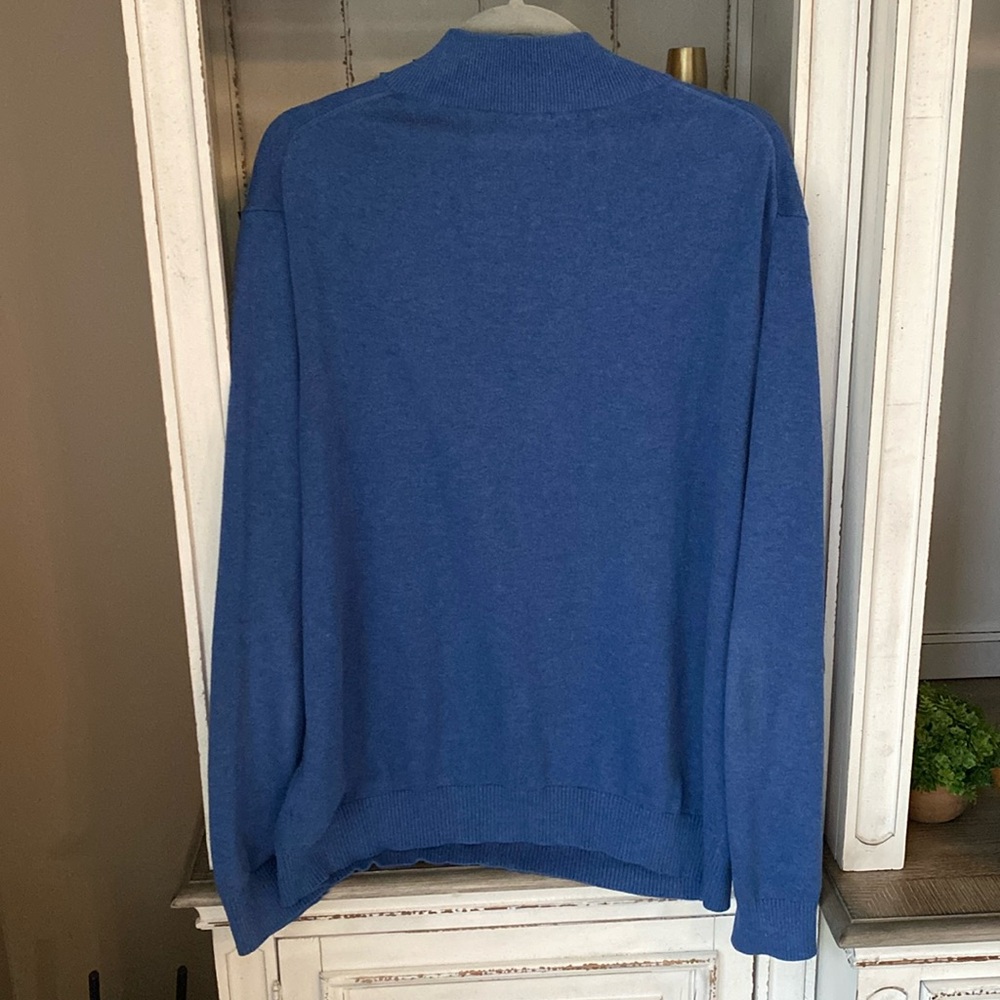Vineyard Vines 1/4 Zip Sweater - Picture 6 of 9